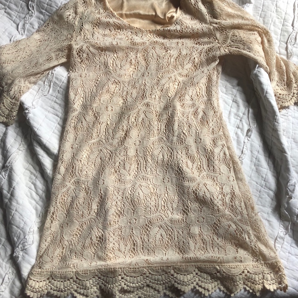 H&M lace mini dress with boho sleeves lace size 2